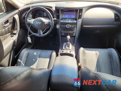 Zdjęcie 8 z 13 samochodu: 2014 INFINITI QX70 BASE VIN:JN8CS1MW4EM411322 - miniatura