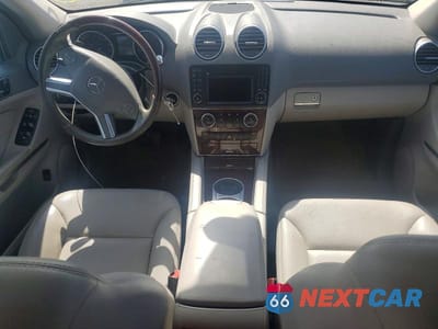 Zdjęcie 8 z 13 samochodu: 2010 MERCEDES-BENZ ML 350 VIN:4JGBB5GB4AA536450 - miniatura