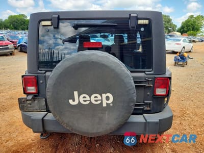 Zdjęcie 6 z 13 samochodu: 2014 JEEP WRANGLER UNLIMITED SPORT VIN:1C4BJWKG6EL280788 - miniatura