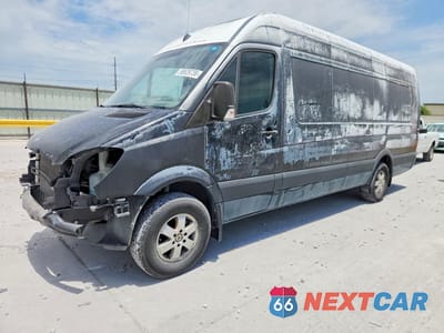 2012 MERCEDES-BENZ SPRINTER 2500 DELIVERY VAN WD3PE8CC3C5717465 - główne zdjęcie licytacji z USA - miniatura