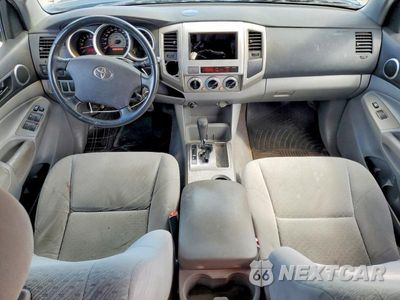 Zdjęcie 8 z 12 samochodu: 2005 TOYOTA TACOMA DOUBLE CAB PRERUNNER VIN:5TEJU62N35Z108639 - miniatura
