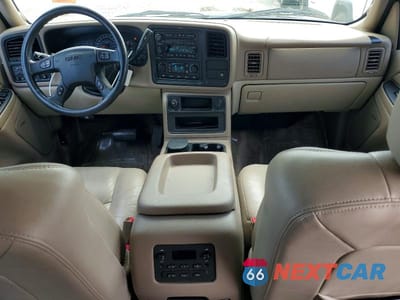 Zdjęcie 8 z 13 samochodu: 2004 GMC YUKON VIN:1GKEC13Z84R255109 - miniatura