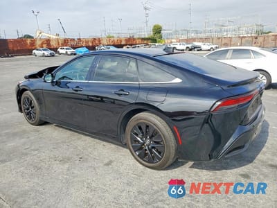 Drugie zdjęcie samochodu z przodu: 2021 TOYOTA MIRAI XLE VIN:JTDAAAAAXMA002241 - miniatura