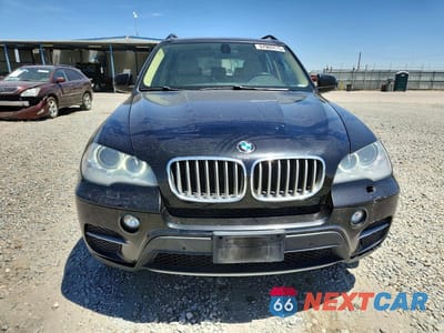 Piąte zdjęcie samochodu w środku: 2013 BMW X5 XDRIVE35I VIN:5UXZV4C53D0E04005 - miniatura