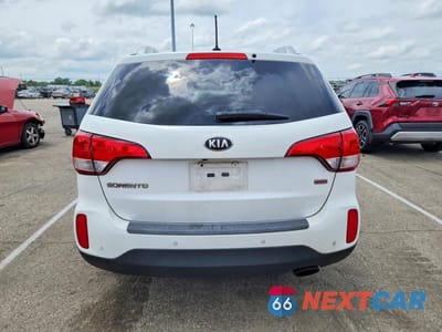 Zdjęcie 6 z 13 samochodu: 2014 KIA SORENTO LX VIN:5XYKT3A65EG440253 - miniatura