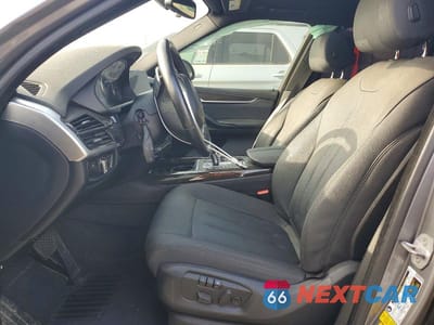 Zdjęcie 7 z 13 samochodu: 2018 BMW X5 XDR40E VIN:5UXKT0C52J0W04088 - miniatura