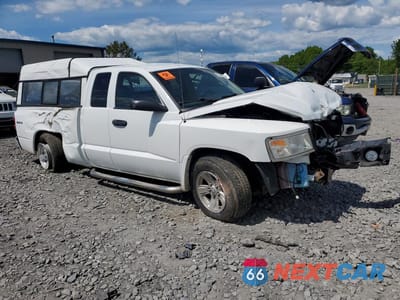 Czwarte zdjęcie samochodu z boku: 2011 DODGE DAKOTA ST VIN:1D7RW2BK2BS521377 - miniatura