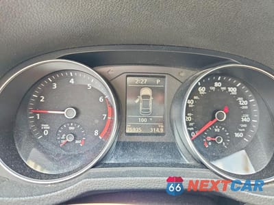 Zdjęcie 9 z 13 samochodu: 2017 VOLKSWAGEN PASSAT S VIN:1VWAT7A30HC029504 - miniatura
