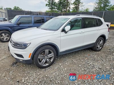 2018 VOLKSWAGEN TIGUAN SEL PREMIUM 3VV5B7AX8JM045126 - główne zdjęcie licytacji z USA - miniatura