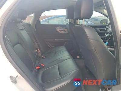 Zdjęcie 10 z 12 samochodu: 2016 JAGUAR XF PREMIUM VIN:SAJBJ4BV1GCY16473 - miniatura
