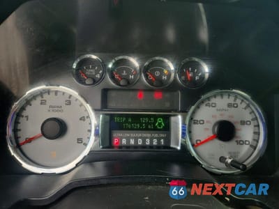 Zdjęcie 9 z 12 samochodu: 2008 FORD F250 SUPER DUTY VIN:1FTSW21R08EA21901 - miniatura