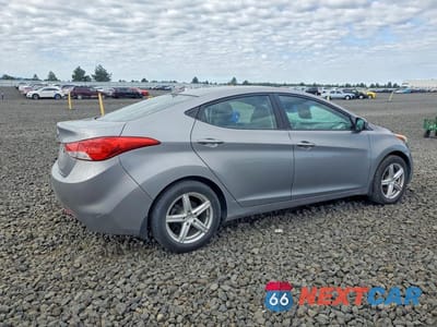 Trzecie zdjęcie samochodu z tyłu: 2012 HYUNDAI ELANTRA GLS VIN:KMHDH4AE6CU259757 - miniatura