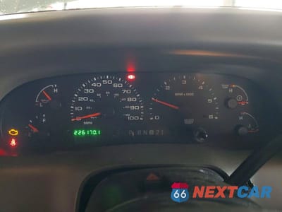 Zdjęcie 9 z 12 samochodu: 2003 FORD F250 SUPER DUTY VIN:1FTNW21L73EB62238 - miniatura