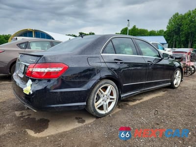Trzecie zdjęcie samochodu z tyłu: 2013 MERCEDES-BENZ E 350 4MATIC VIN:WDDHF8JB5DA739998 - miniatura