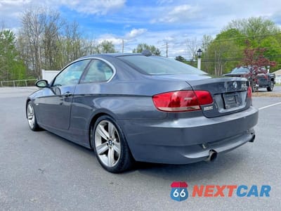 Trzecie zdjęcie samochodu z tyłu: 2007 BMW 335 I VIN:WBAWB73507P022115 - miniatura