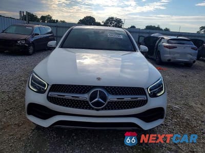 Piąte zdjęcie samochodu w środku: 2022 MERCEDES-BENZ GLC COUPE 300 4MATIC VIN:W1N0J8EB9NG072943 - miniatura