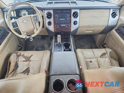 Zdjęcie 8 z 13 samochodu: 2013 FORD EXPEDITION XLT VIN:1FMJU1H50DEF61320 - miniatura