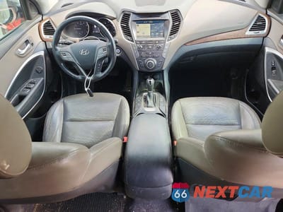 Zdjęcie 8 z 13 samochodu: 2017 HYUNDAI SANTA FE SE ULTIMATE VIN:KM8SR4HF7HU167969 - miniatura