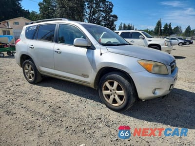Czwarte zdjęcie samochodu z boku: 2008 TOYOTA RAV4 LIMITED VIN:JTMBD31V985206585 - miniatura