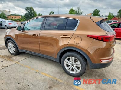 Drugie zdjęcie samochodu z przodu: 2018 KIA SPORTAGE LX VIN:KNDPM3AC7J7318672 - miniatura