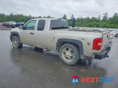 Drugie zdjęcie samochodu z przodu: 2008 CHEVROLET SILVERADO K1500 VIN:1GCEK19C78E114370 - miniatura
