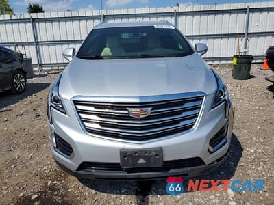 Piąte zdjęcie samochodu w środku: 2018 CADILLAC XT5 VIN:1GYKNARSXJZ211198 - miniatura
