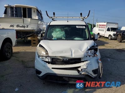 Piąte zdjęcie samochodu w środku: 2016 RAM PROMASTER CITY SLT VIN:ZFBERFBT1G6B52162 - miniatura