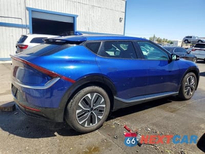 Trzecie zdjęcie samochodu z tyłu: 2023 KIA EV6 WIND VIN:KNDC34LA6P5602530 - miniatura
