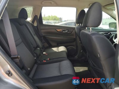 Zdjęcie 11 z 13 samochodu: 2017 NISSAN ROGUE SV VIN:JN8AT2MV2HW024066 - miniatura