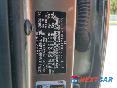 Zdjęcie 14 z 14 samochodu: 2012 KIA SORENTO EX VIN:5XYKU4A21CG210559 - miniatura