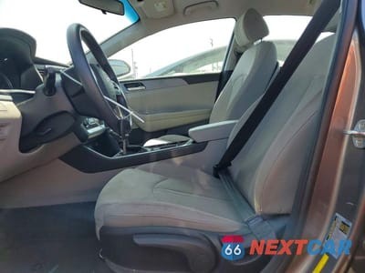 Zdjęcie 7 z 12 samochodu: 2018 HYUNDAI SONATA SE VIN:5NPE24AF3JH696335 - miniatura