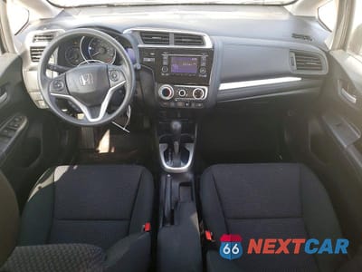 Zdjęcie 8 z 13 samochodu: 2019 HONDA FIT LX VIN:3HGGK5H42KM739420 - miniatura