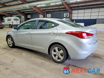 Drugie zdjęcie samochodu z przodu: 2013 HYUNDAI ELANTRA GLS VIN:5NPDH4AE5DH196456 - miniatura