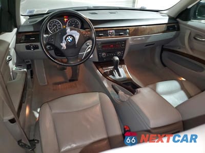Zdjęcie 8 z 12 samochodu: 2009 BMW 335 XI VIN:WBAPL33569A405654 - miniatura