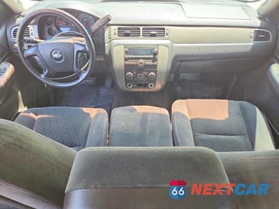 Zdjęcie 8 z 13 samochodu: 2008 CHEVROLET TAHOE C1500 VIN:1GNFC13C68R193167 - miniatura
