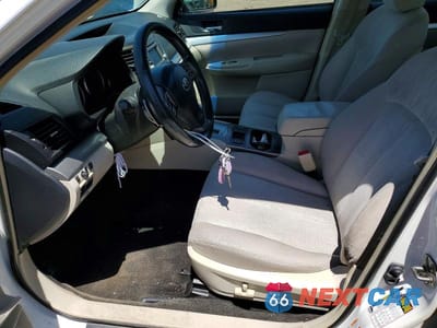 Zdjęcie 7 z 12 samochodu: 2014 SUBARU LEGACY 2.5I PREMIUM VIN:4S3BMBC63E3002503 - miniatura
