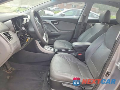 Zdjęcie 7 z 12 samochodu: 2012 HYUNDAI ELANTRA LIMITED VIN:KMHDH4AEXCU351454 - miniatura