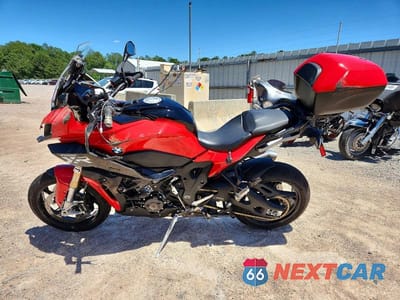 Trzecie zdjęcie samochodu z tyłu: 2022 BMW S 1000 XR VIN:WB10E4302N6F15302 - miniatura