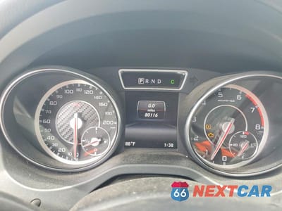 Zdjęcie 9 z 12 samochodu: 2015 MERCEDES-BENZ GLA 45 AMG VIN:WDDTG5CBXFJ104796 - miniatura