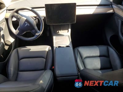 Zdjęcie 8 z 14 samochodu: 2023 TESLA MODEL Y VIN:7SAYGDEE3PA122485 - miniatura