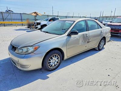 2006 TOYOTA CAMRY LE 4T1BE32K76U129103 - główne zdjęcie licytacji z USA - miniatura