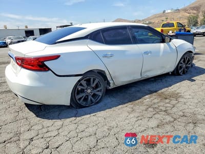 Trzecie zdjęcie samochodu z tyłu: 2018 NISSAN MAXIMA 3.5 S VIN:1N4AA6AP7JC409487 - miniatura