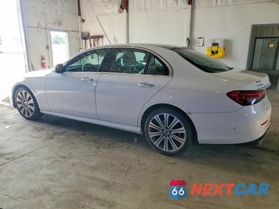 Drugie zdjęcie samochodu z przodu: 2022 MERCEDES-BENZ E 350 VIN:W1KZF8DB7NB089776 - miniatura