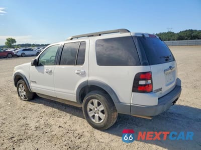 Drugie zdjęcie samochodu z przodu: 2007 FORD EXPLORER XLT VIN:1FMEU63E97UB79058 - miniatura