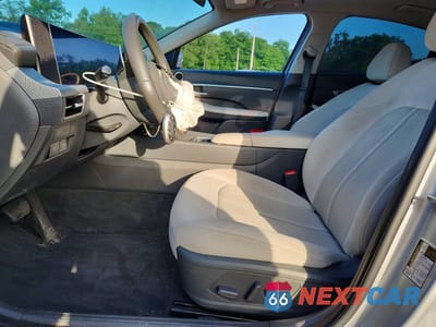 Zdjęcie 7 z 12 samochodu: 2024 HYUNDAI SONATA SEL VIN:KMHL14JA5RA427329 - miniatura