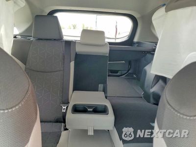 Zdjęcie 10 z 14 samochodu: 2025 TOYOTA RAV4 XLE VIN:2T3P1RFV2SC574974 - miniatura