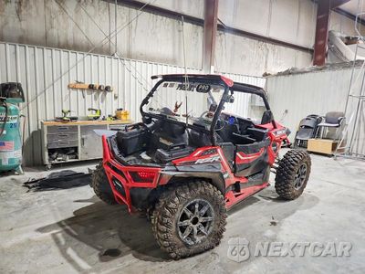 Czwarte zdjęcie samochodu z boku: 2015 POLARIS RZR 900 UTILITY VEHICLE VIN:3NSVBE879FF378020 - miniatura