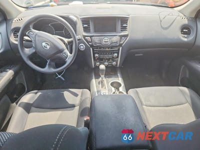 Zdjęcie 8 z 13 samochodu: 2017 NISSAN PATHFINDER S VIN:5N1DR2MM0HC914321 - miniatura