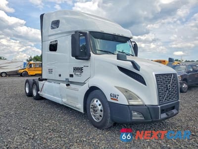 2019 VOLVO VNL SEMI TRUCK 4V4NC9EH3KN221831 - główne zdjęcie licytacji z USA - miniatura