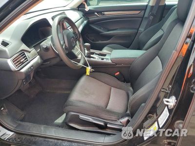 Zdjęcie 7 z 12 samochodu: 2021 HONDA ACCORD LX VIN:1HGCV1F15MA022310 - miniatura